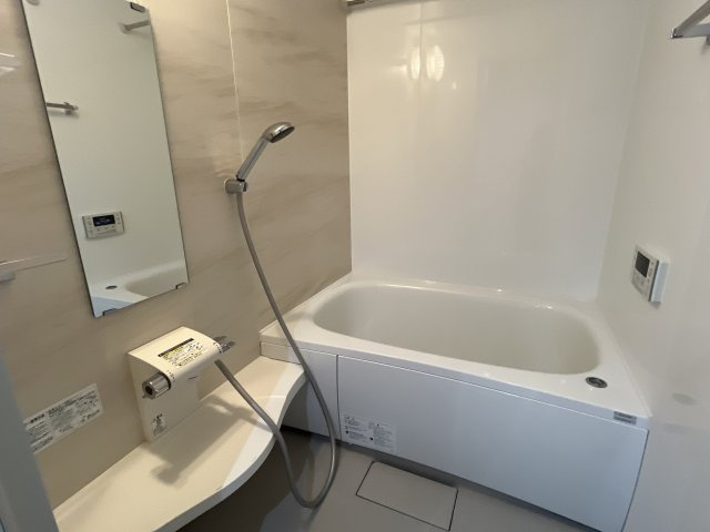 マ・メゾン英賀保の浴室