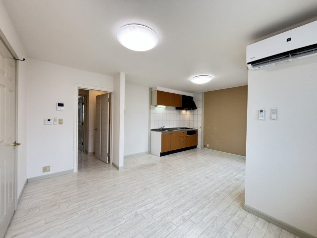 フェイバードパーク　Ｄ棟の居間・リビング