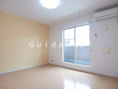 【居間・リビング】 | ラ・ビュウ・アンジュⅢ