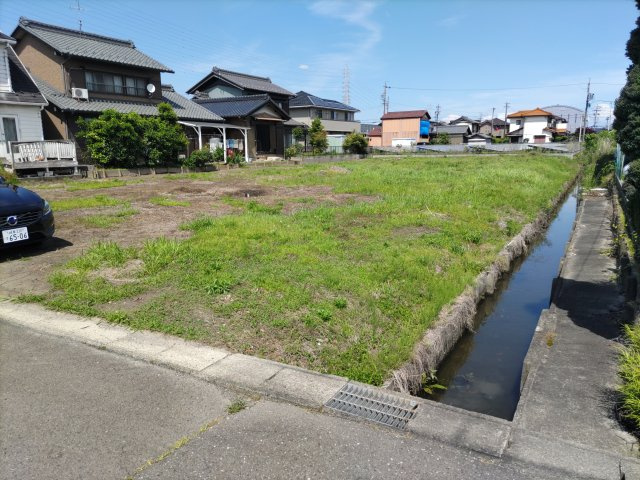 ６５６５４　一宮市萩原町萩原土地の外観