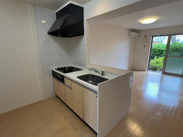 Ｆｌｏｒａｌ　Ｃｏｒｔ　（フローラルコート）のキッチン|キッチン