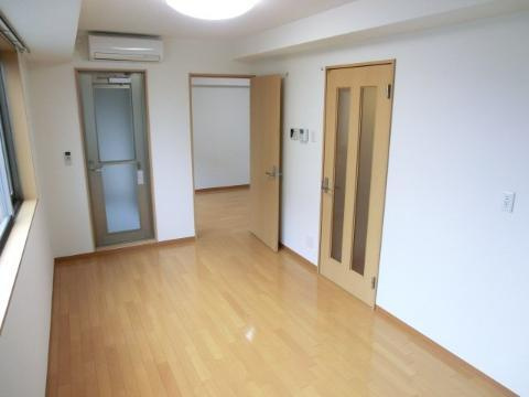 ルミエール大供の居間・リビング|リビング