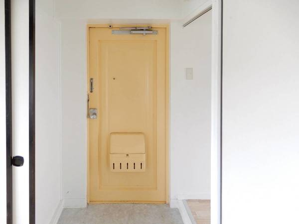 ビレッジハウス仁左平1号棟の玄関|ビレッジハウスの同一物件・同一タイプの間取りの写真です