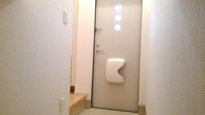 【玄関】 | ラフレシール