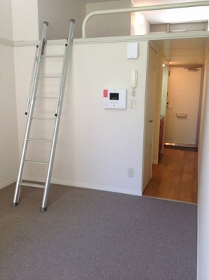 【居間・リビング】 | レオパレスアイリス