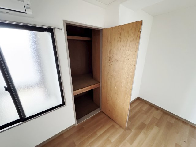 第5KSNビルの収納