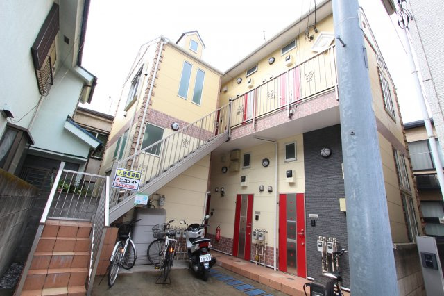 ユナイト 東門前ロベルト・メルル