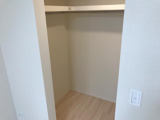 Y’ｓ　ｓｔｙｌｅの収納|ウォークインクローゼット