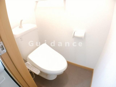 【トイレ】 | バーン・グロリア