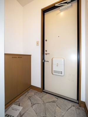 【玄関】 | リバーサイド美善 | シューズボックスあります