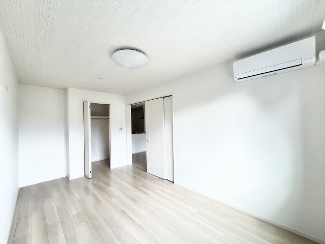 ヴェントフィオーレ　Ⅱの洋室|落ち着いた色調の洋室です