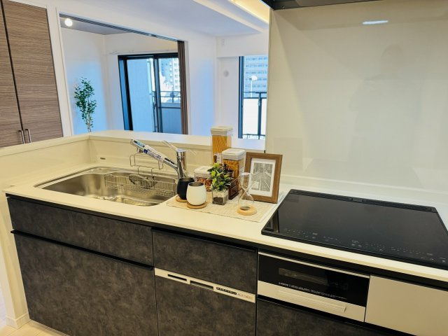 レールシティ八王子のキッチン|～ＩＨコンロは、小さいお子様やご老人がいらっしゃるご家庭におススメ～