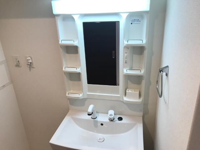 グレイスクリアー早時の洗面所|洗髪洗面化粧台