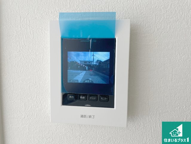 神戸市西区桜が丘中町　第2期　新築一戸建ての防犯設備|カラーモニターインターホン！声だけでなく来訪者の姿や顔がモニターで確認できるので、小さなお子様がいらっしゃるご家庭でも安心できます！