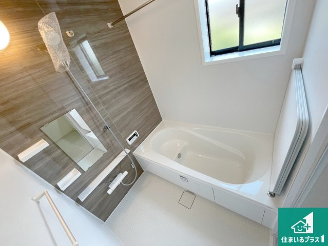 神戸市西区桜が丘中町　第2期　新築一戸建ての前面道路含む現地写真|周辺は落ち着いた街並みの住宅地！子育てがしやすい住環境です！まだ未完成ですが、現地でしかわからない事もございます。是非一度ご覧ください。