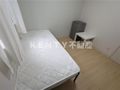 【寝室】 | Ｓｈａｒｅｌｌｅ大森Ⅱ | 落ち着いて過ごせるお部屋なので、寝室にいかがでしょうか