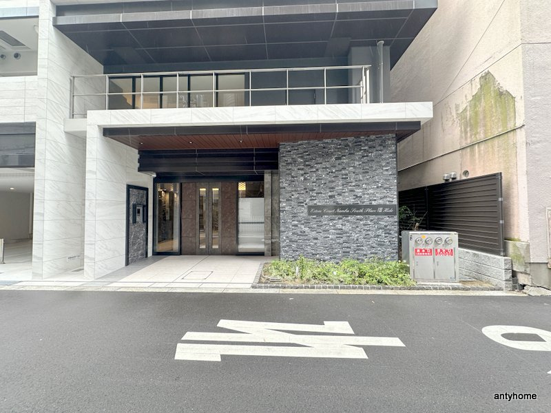 エステムコート難波サウスプレイスⅧハイド　仲介手数料無料のエントランス
