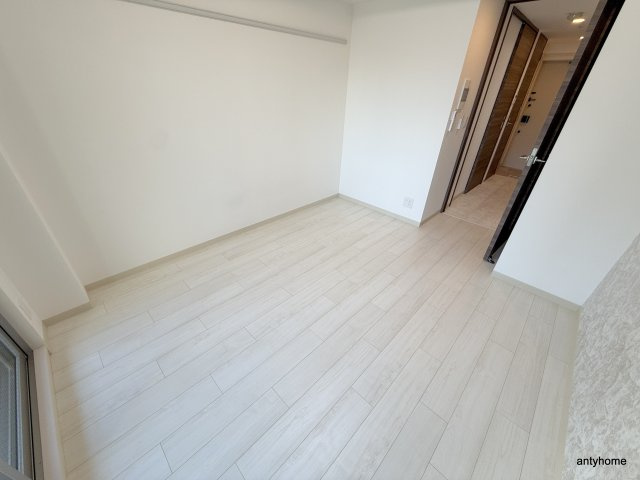 エステムコート難波サウスプレイスⅧハイド　仲介手数料無料の寝室