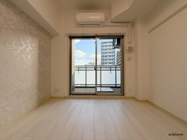 エステムコート難波サウスプレイスⅧハイド　仲介手数料無料の寝室