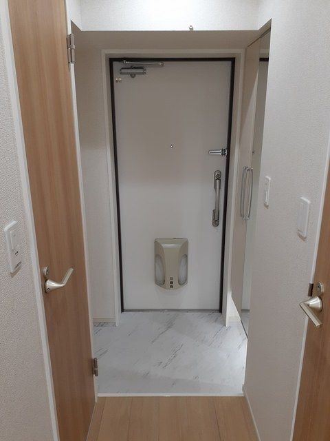 Ｋ．Ｉ．Ａ．Ｌ　東合川ヴィラの玄関|落ち着いた玄関です