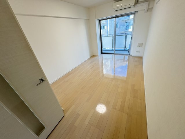 PARKSQUARE国府台の居間・リビング