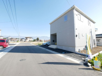 【外観】 | 建築基準法の壁量1.5倍相当の耐震性能＋制震装置「SAFE365」を搭載しています。