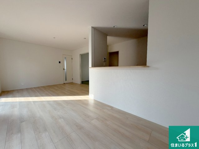 小野市天神町　第18期　新築一戸建ての外観|周辺は落ち着いた街並みの住宅地！子育てがしやすい住環境です！まだ未完成ですが、現地でしかわからない事もございます。是非一度ご覧ください。