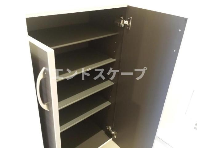 クライスの収納|シューズボックス
高崎、前橋のお部屋探しはエンドスケープまで！お客様の理想お聞かせ下さい♪