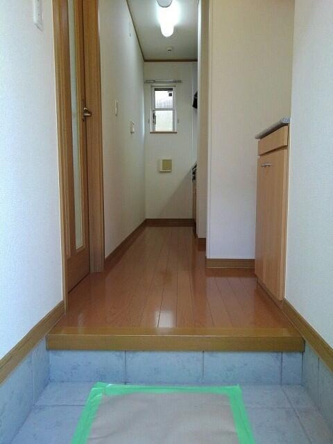 ブラン　グリシーヌの玄関