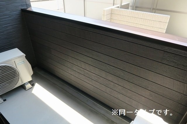 ルラシオンのバルコニー|開放的で明るい空間を演出してくれるバルコニーです