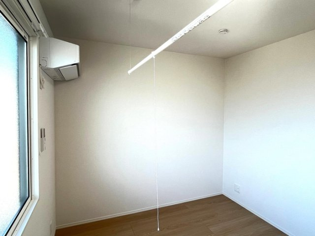 【洋室】 | 秀豊4号館 | コンパクトで使いやすい洋室です