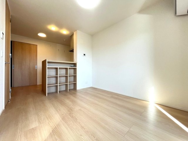 【内装】 | 秀豊4号館 | 内装は落ち着いています