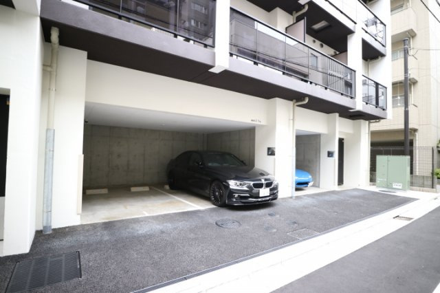 プラウドフラット森下Ⅲの駐車場|※参考写真