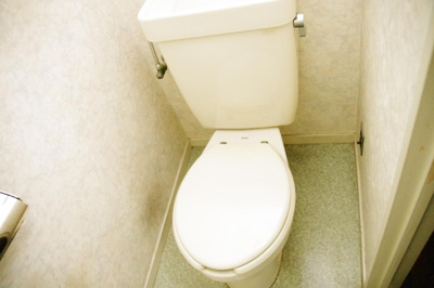 【トイレ】 | ライオンズマンション五反野第三 | 落ち着いたトイレです