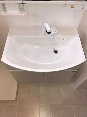 ウィング富士Ｂの洗面所|洗髪洗面化粧台