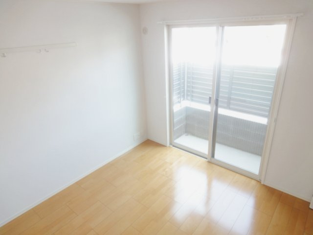 パラドール宝塚の居間・リビング|リビングです