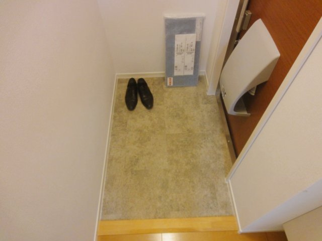 パラドール宝塚の玄関|毎日通る玄関はこちらです