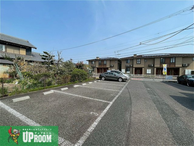 ビューテラスＫの駐車場