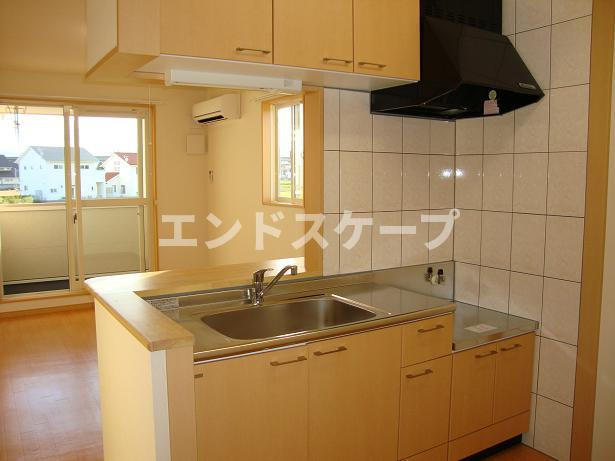 フォレストⅡのキッチン|キッチン
高崎、前橋のお部屋探しはエンドスケープまで！お客様の理想お聞かせ下さい♪