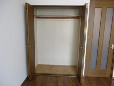 【収納】 | グリーンティー泉 | クローゼット（イメージ）