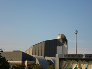 図書館まで1,200ｍ