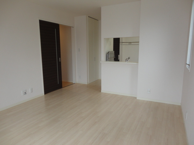 Ｌｅａｆ　Ｃｏｕｒｔ　Ｐｌａｚａ2の居間・リビング