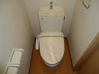 【トイレ】 | フルハウスＡ棟 | シャワー付トイレ