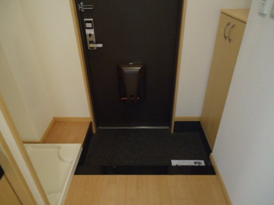 【玄関】 | フルハウスＡ棟 | 玄関