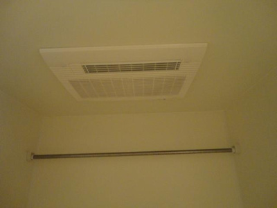 【その他】 | フルハウスＡ棟 | 浴室乾燥機