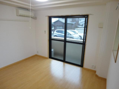 【内装】 | フルハウスＡ棟 | 室内