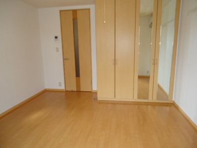 【居間・リビング】 | フルハウスＡ棟 | 洋室