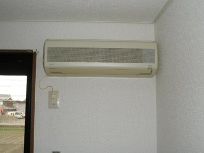 【設備】 | ラフィーヌ上野田 | エアコン