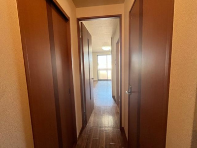 【内装】 | コン・テ・パルティロ | 廊下