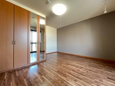 【内装】 | コン・テ・パルティロ | 洋室